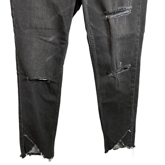 Free People We The Free High Rise Black Distressed Crossed Raw Hem‎ Skinny Jeans - Picture 3 of 7